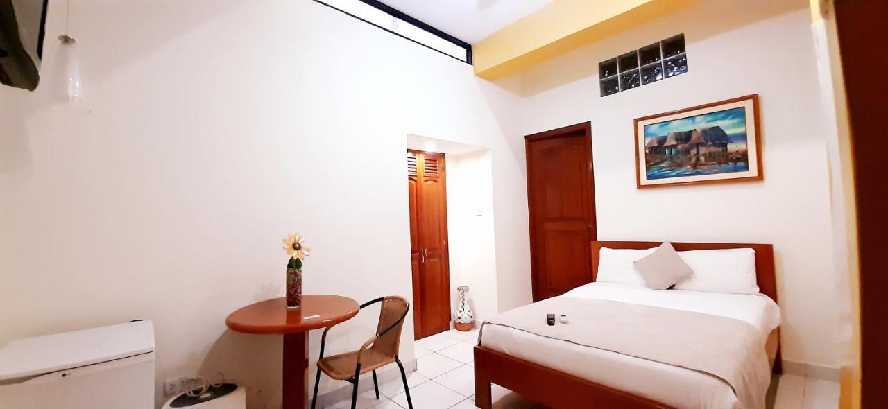Hostal Huayruro إكيتوس المظهر الخارجي الصورة
